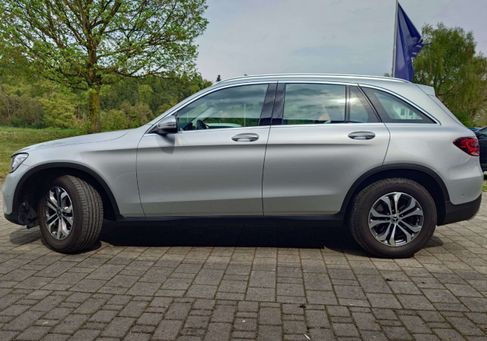 Mercedes-Benz GLC 200, 2020