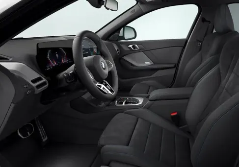 BMW 120, 2026 3