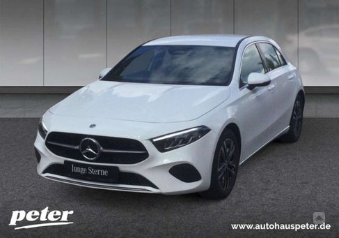 Mercedes-Benz A 180, 2023