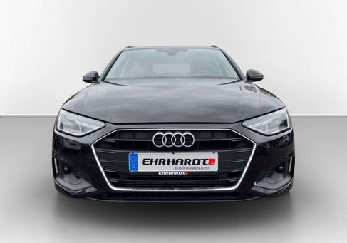 Audi A4, 2022