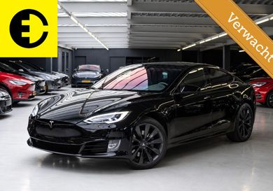 Tesla Model S, 2018