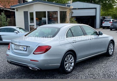 Mercedes-Benz E 200, 2019