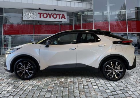 Toyota C-HR, 2025