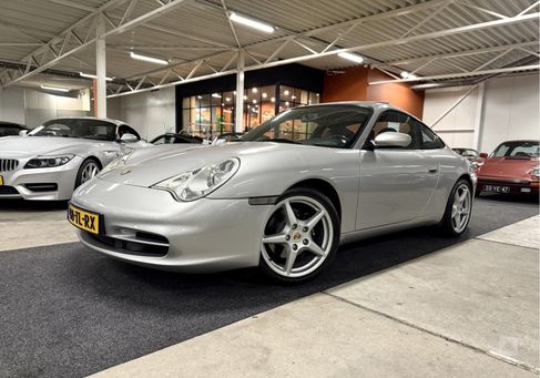 Porsche 996, 2001