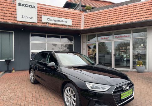 Audi A4, 2022