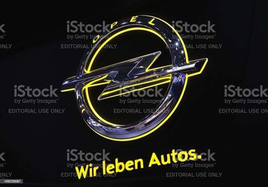 Opel Crossland X, 2018