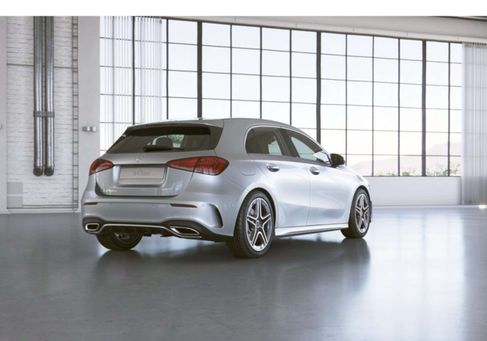 Mercedes-Benz A 250, 2022