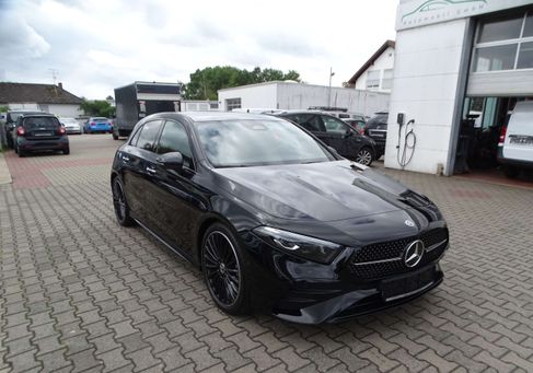 Mercedes-Benz A 180, 2025