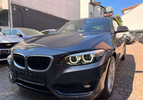 BMW 218, 2018 3