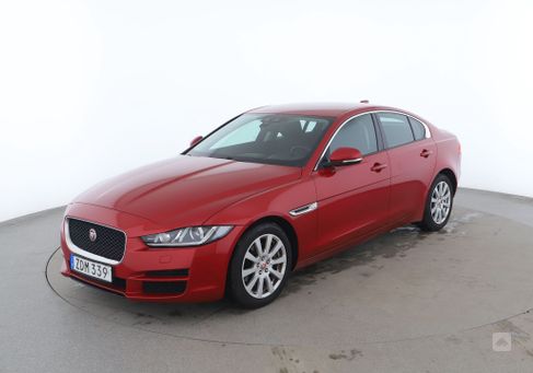 Jaguar XE, 2018