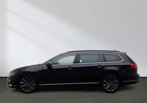 Volkswagen Passat Variant, 2022