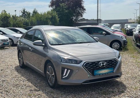 Hyundai IONIQ, 2022