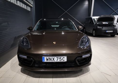 Porsche Panamera, 2018