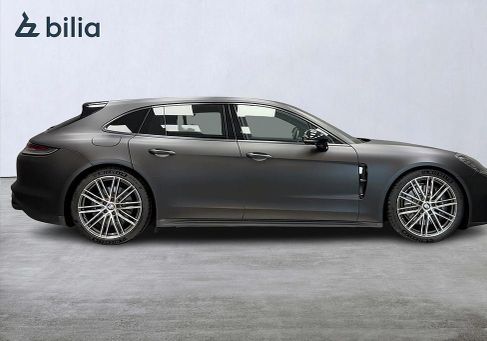 Porsche Panamera, 2022