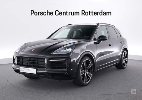 Porsche Cayenne, 2023