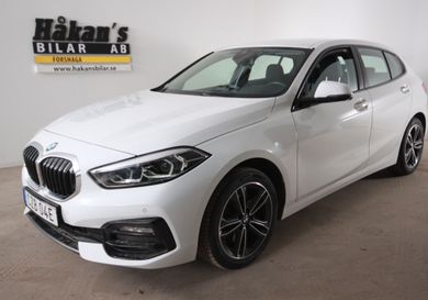 BMW 118, 2022