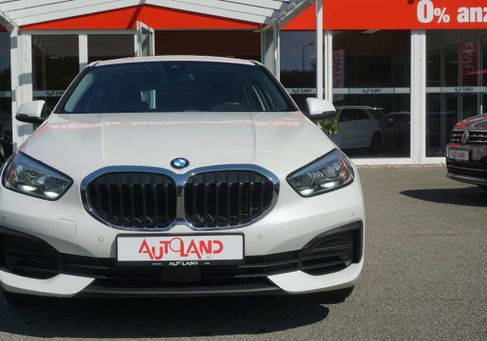 BMW 118, 2020