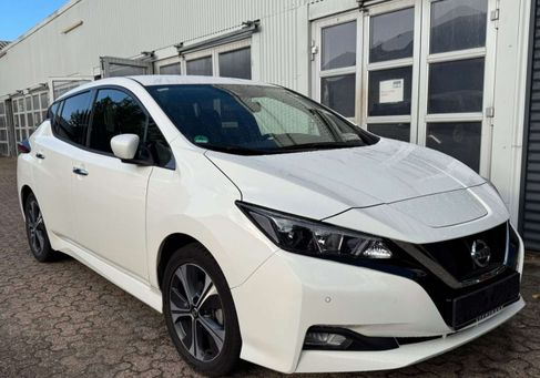 Nissan Leaf, 2022 3