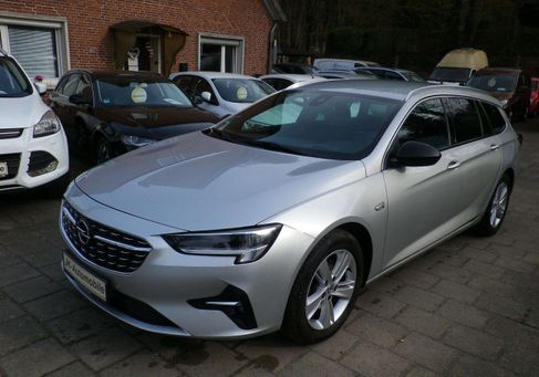 Opel Insignia, 2022 3