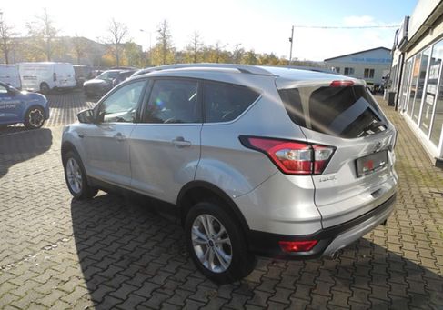 Ford Kuga, 2019