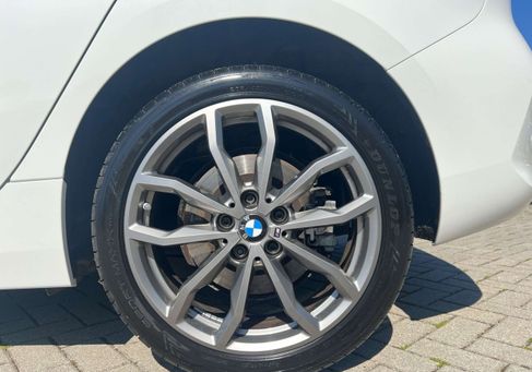BMW 120, 2022