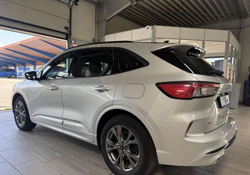 Ford Kuga, 2020