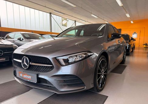 Mercedes-Benz A 250, 2021