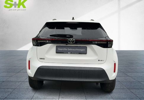 Toyota Yaris Cross, 2025 3