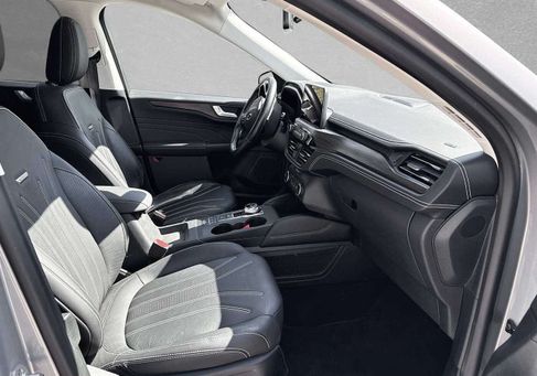Ford Kuga, 2021