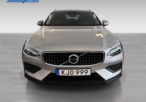 Volvo V60 Cross Country, 2024