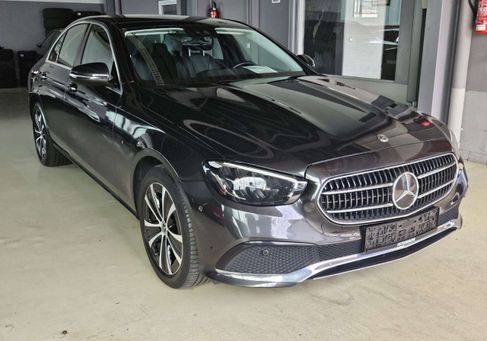 Mercedes-Benz E 300, 2020