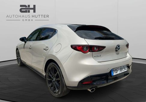 Mazda 3, 2026