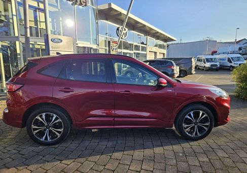 Ford Kuga, 2022