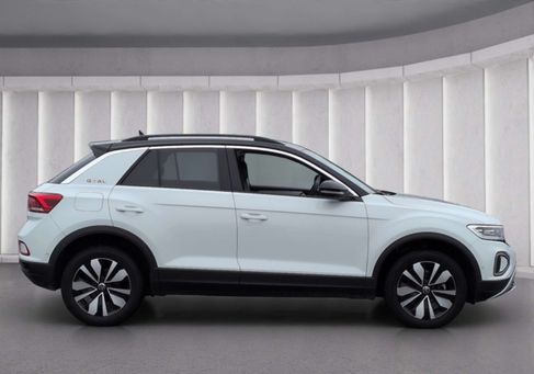 Volkswagen T-Roc, 2025