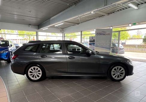 BMW 330, 2020