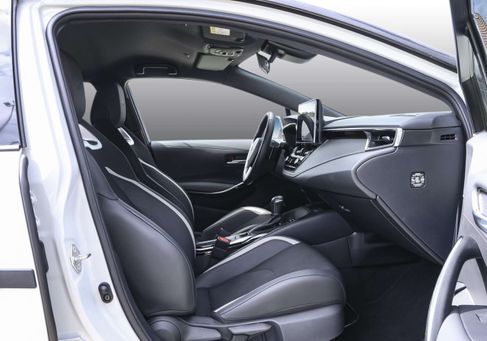 Toyota Corolla, 2024 3