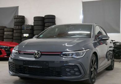 Volkswagen Golf, 2024