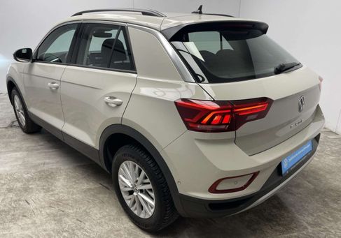 Volkswagen T-Roc, 2024