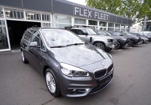 BMW 216, 2018
