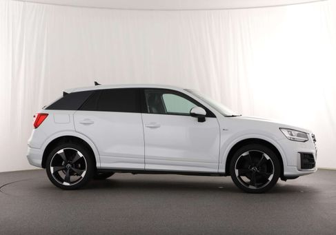 Audi Q2, 2020 3