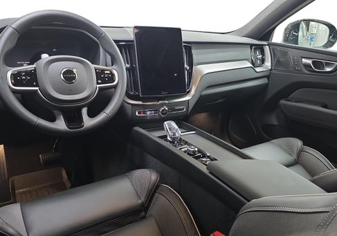 Volvo XC60, 2026