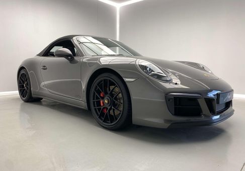 Porsche, 2018
