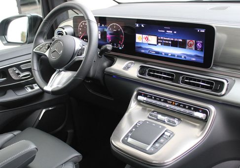 Mercedes-Benz V 300, 2024