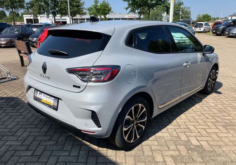 Renault Clio, 2025