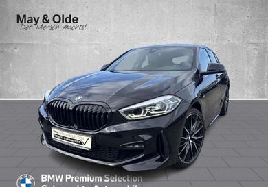 BMW 118, 2021