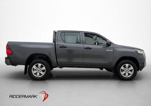 Toyota Hilux, 2023