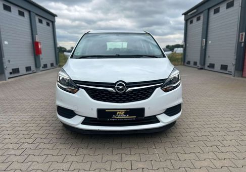 Opel Zafira, 2018 3