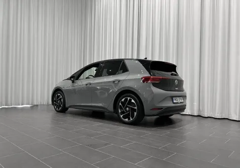 Volkswagen ID.3, 2023 3