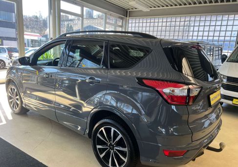 Ford Kuga, 2019