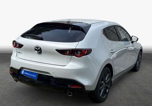 Mazda 3, 2025